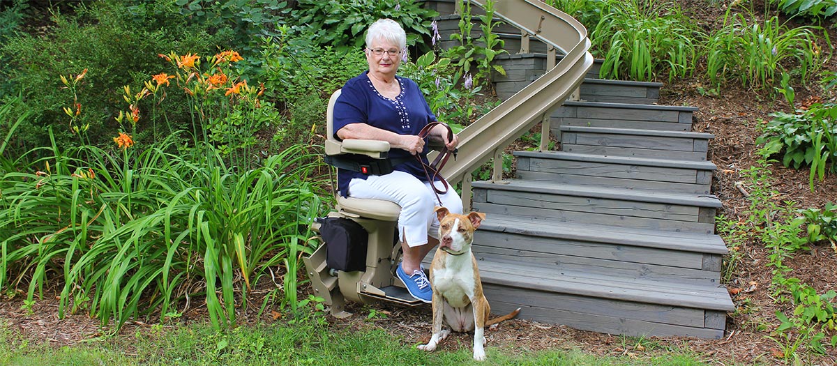 outdoor highest rated curved stairway staircase chair stairlift